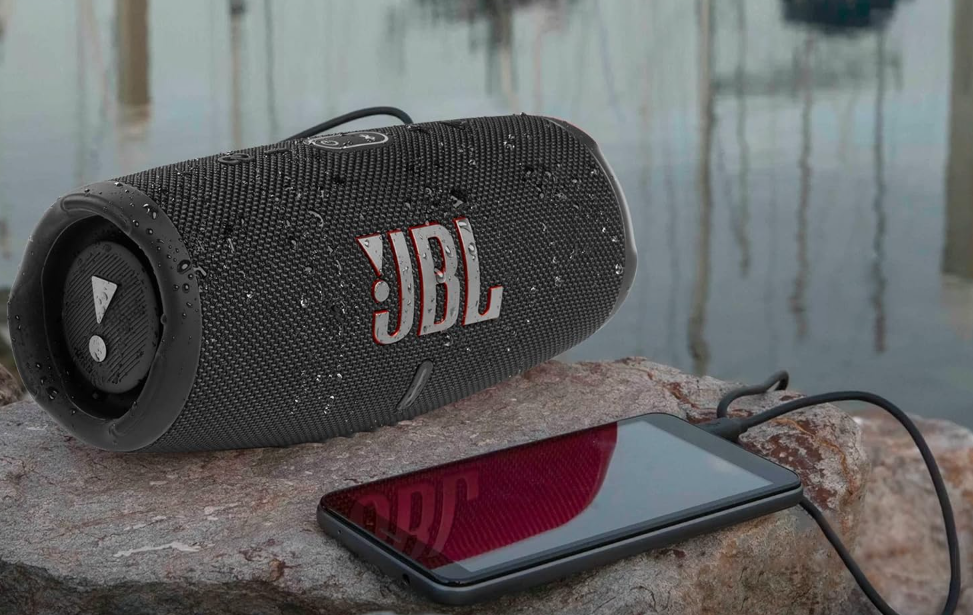 JBL Charge 5 Altavoz Inalámbrico Portátil opiniones